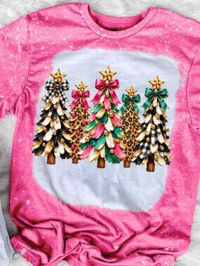 Leopard Christmas Tree Bleached Pink T-Shirt Holiday Bow Graphic Unisex Tee